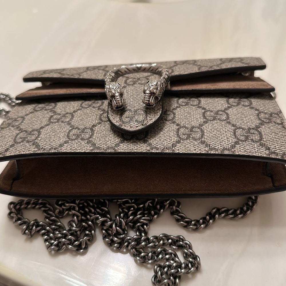 Gucci Dionysus Super Mini Crossbody Clutch - Picture 6 of 11